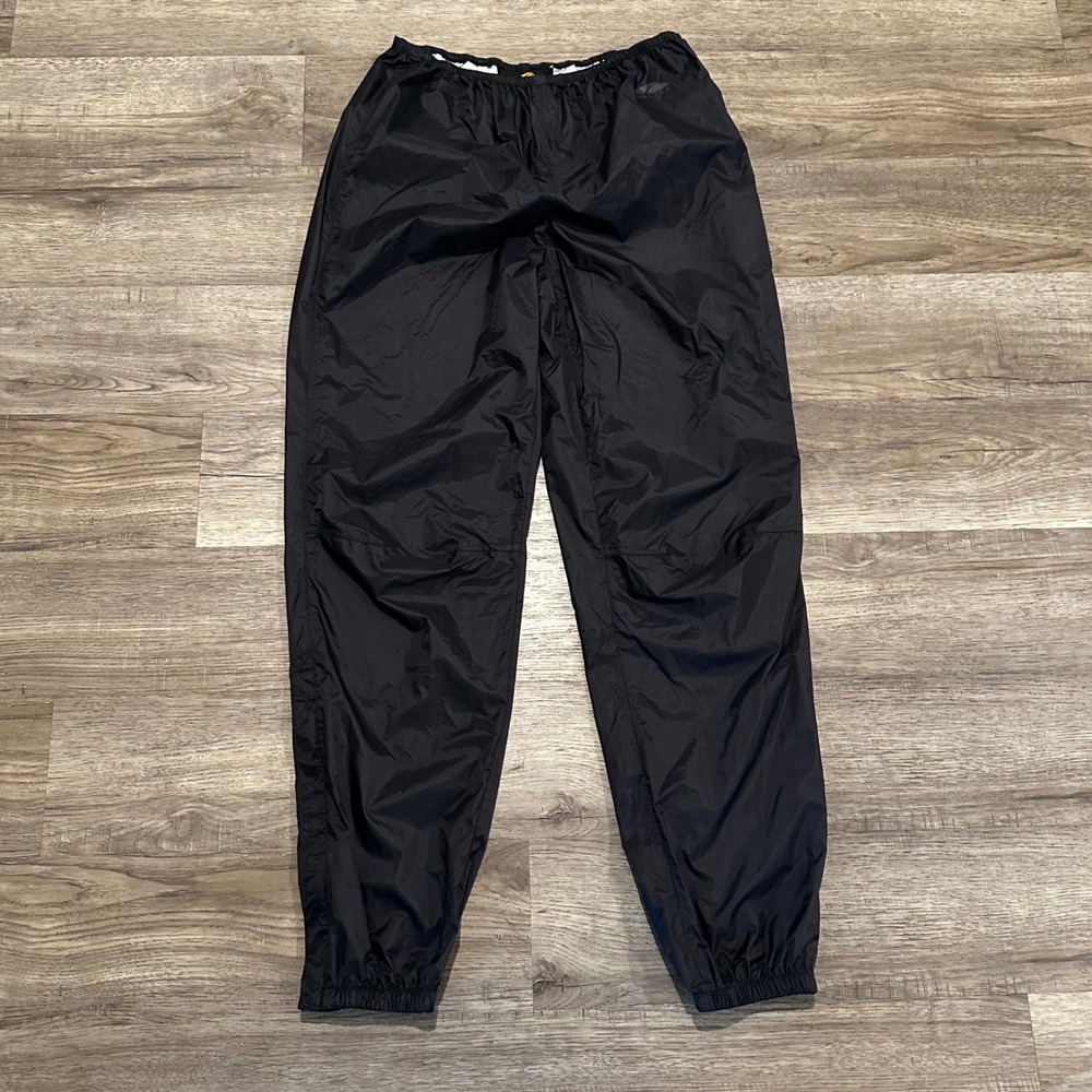 GoLite Reed Mens Black Waterproof Rain Pants AM1718  Small S P Nylon Hiking
